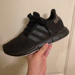 Adidas swift run